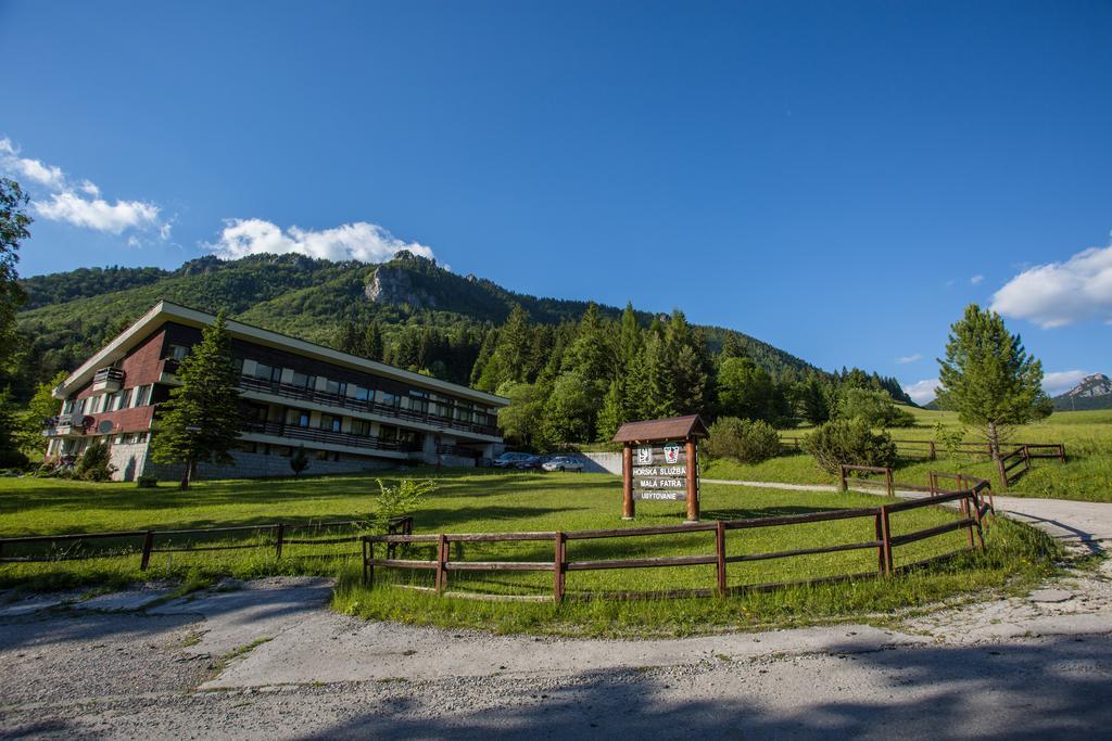 Dom Horskej Sluzby Hostel Terchová Exterior photo
